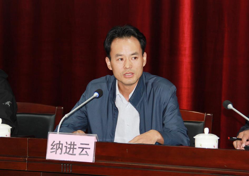县委副书记,县长马维忠出席会议并讲话,县委副书记崔鲁辉传达省市