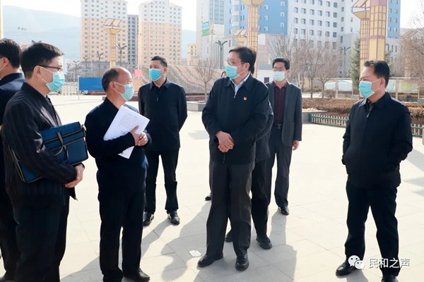 县委书记杨海林在督导春季开学工作时强调:做细做实开